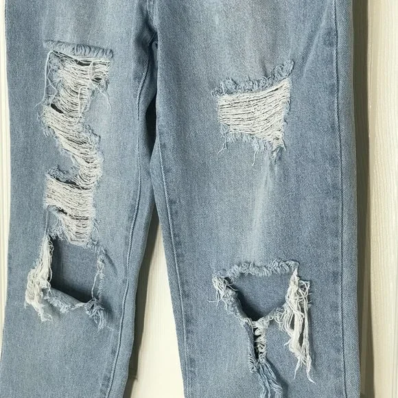 BP Jeans | Light Wash | Size 28 - Picture 3 of 11